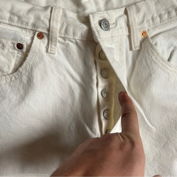 Levi’s Premium White High Rise Distressed Denim Jeans Casual Neutral 32 - Picture 2 of 9